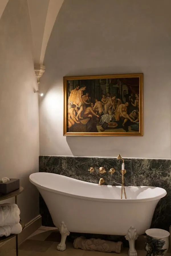 Palazzo Maresgallo Lecce 0*,  Italia