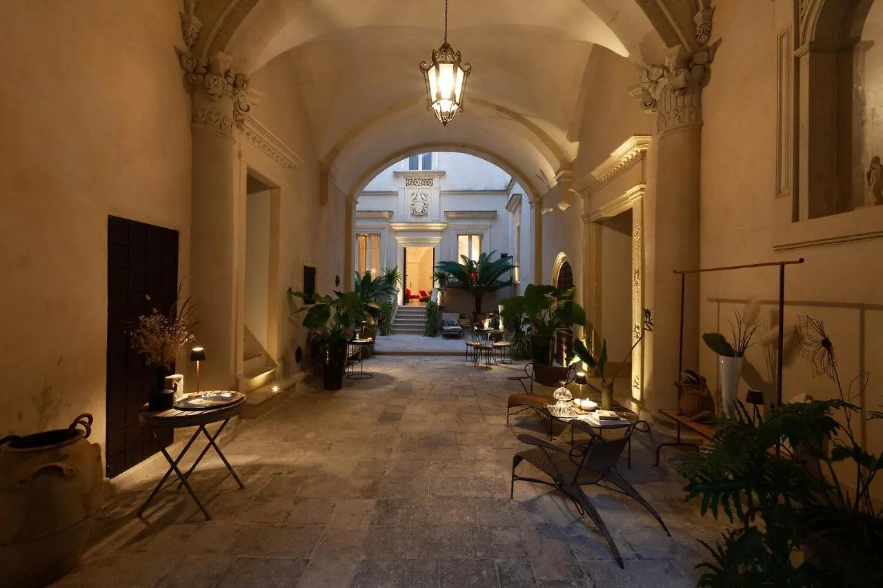 Palazzo Maresgallo Lecce 0*,