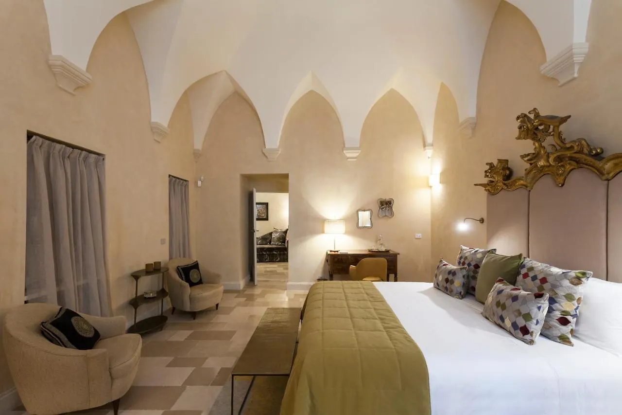Palazzo Maresgallo Lecce Bed & Breakfast