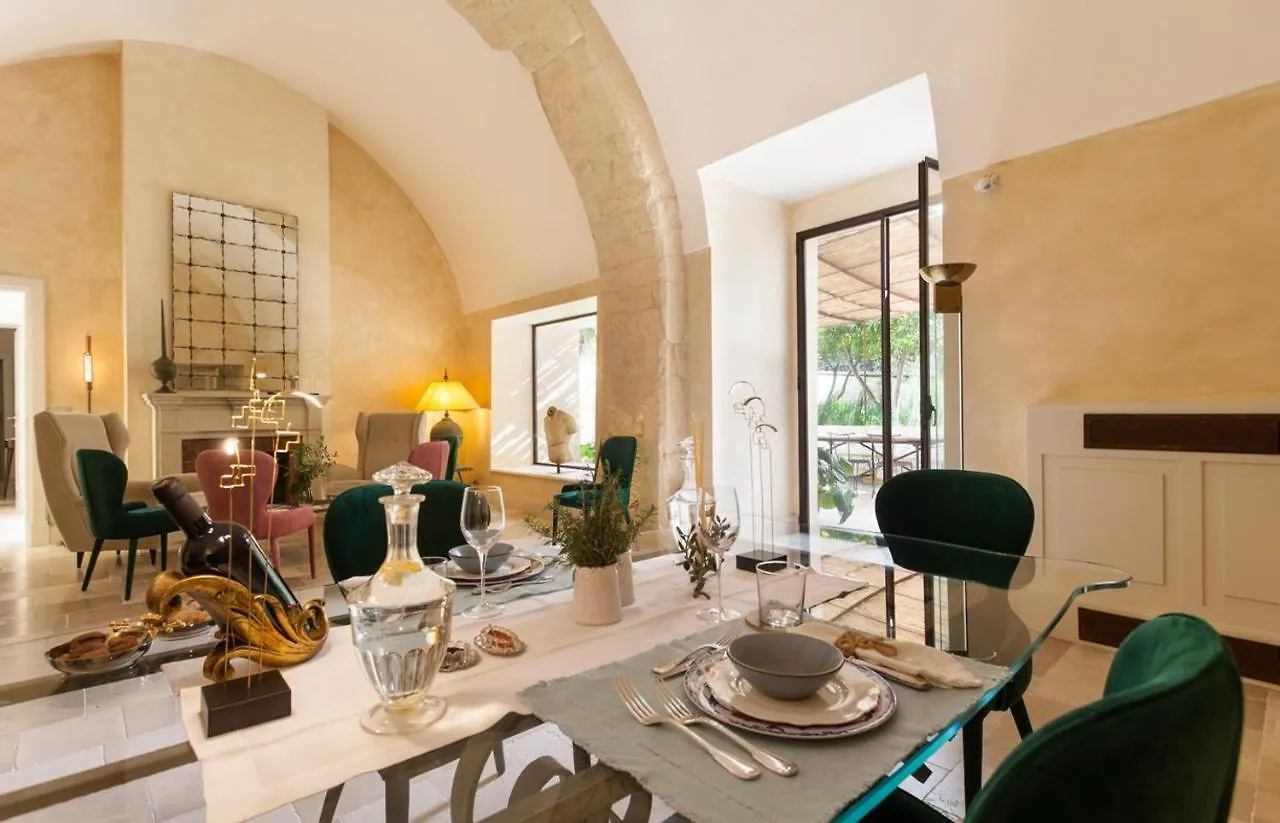 Palazzo Maresgallo Lecce Bed & Breakfast